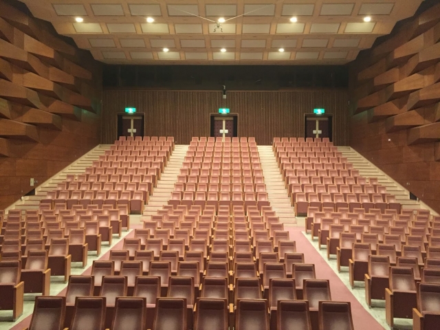 ホール清掃